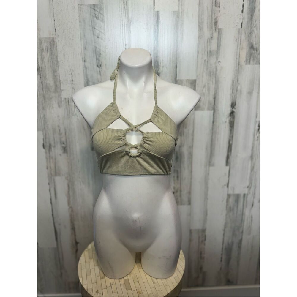 Princess Polly crop top